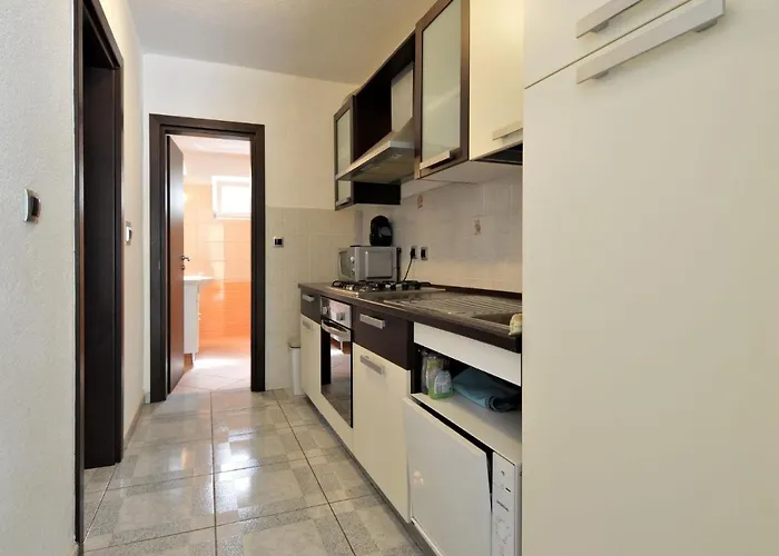 Josip-1 By Interhome *